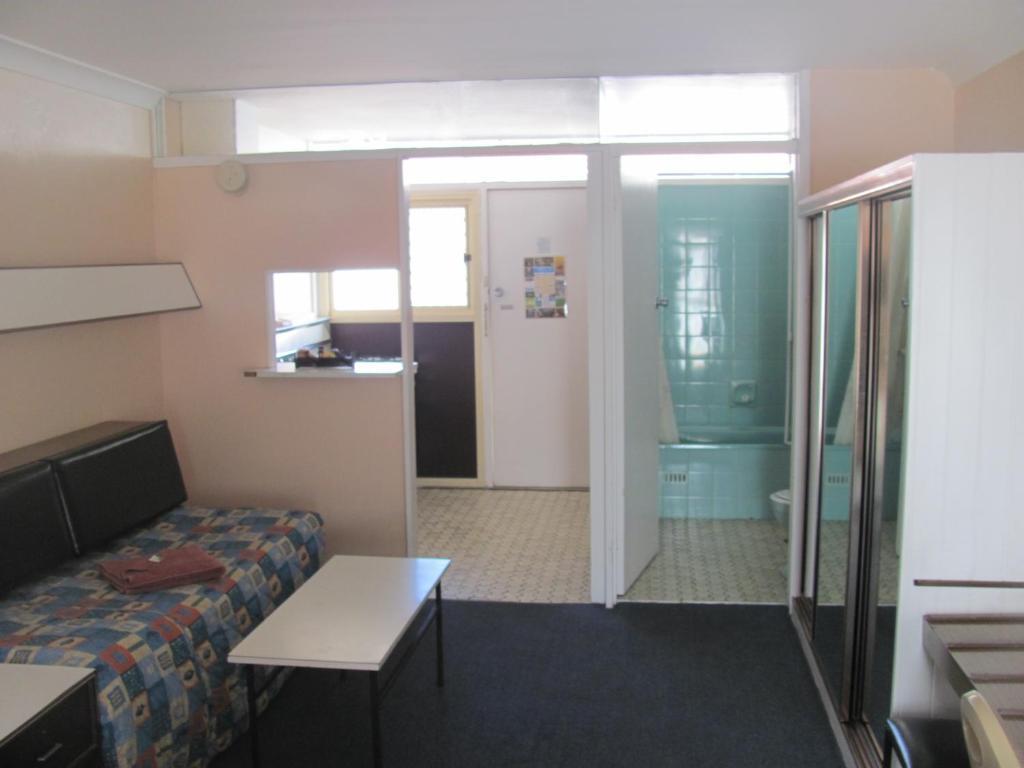 City Beach Motel Wollongong Habitación foto